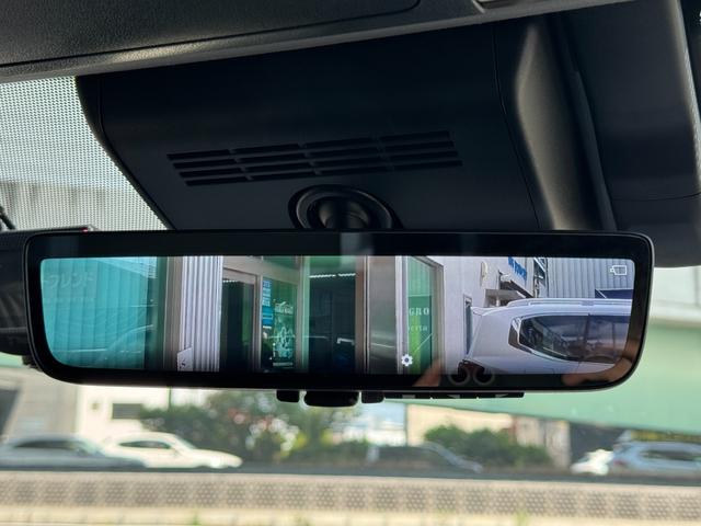 TOYOTA ALPHARD HYBRID Z