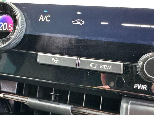 TOYOTA ALPHARD HYBRID Z