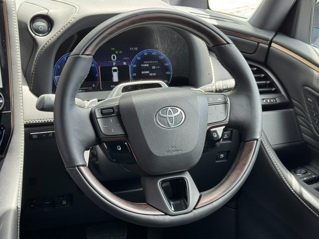 TOYOTA ALPHARD HYBRID Z