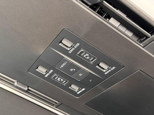 TOYOTA ALPHARD HYBRID Z