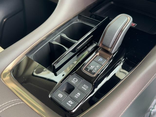 TOYOTA ALPHARD HYBRID