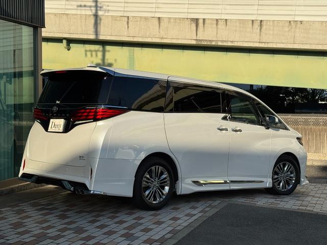 TOYOTA ALPHARD HYBRID