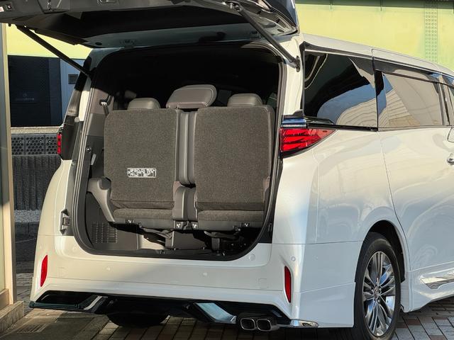 TOYOTA ALPHARD HYBRID