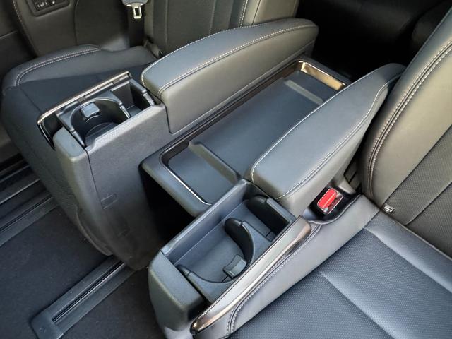 TOYOTA ALPHARD HYBRID