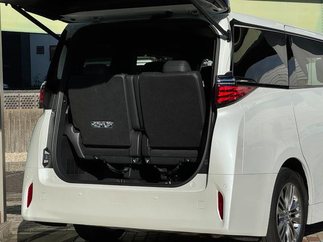 TOYOTA ALPHARD HYBRID