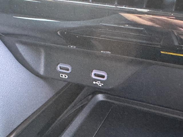 アルファードハイブリッド 　モデリスタエアロ　左右独立ムーンルーフ　４ＷＤ　純正１４インチオーディオ　パノラミックビュー　デジタルインナーミラー　寒冷地仕様　トヨタチームメイト　ＥＴＣ２．０　シートヒーター　ベンチレーション（52枚目）