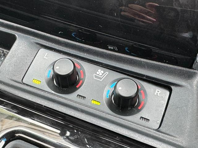 アルファード モデリスタエアロ ツインムーンルーフ ディスプレイオーディオ バックカメラ デジタルインナーミラー 3眼LEDヘッド ETC BSM シートヒーターベンチレーショントヨタセーフティセンス スペアタイヤ(50枚目)