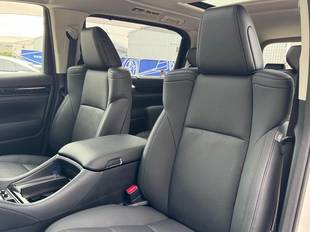 アルファード TRDエアロセット ツインムーンルーフ デジタルインナーミラー 純正9インチディスプレイ ナビキット バックカメラ スペアタイヤ 3眼LEDヘッドライト BSM ETC2.0 パワーバックドア(9枚目)