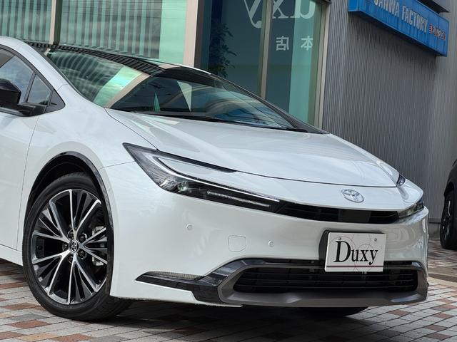 プリウス Z 12.3インチディスプレイ パノラマルーフ パノマミックビューモニター デジタルミラー 2.0ETC アドバンスドパーク 寒冷地 シートヒータークーラー トヨタチームメイト 置くだけ充電 AC100(71枚目)