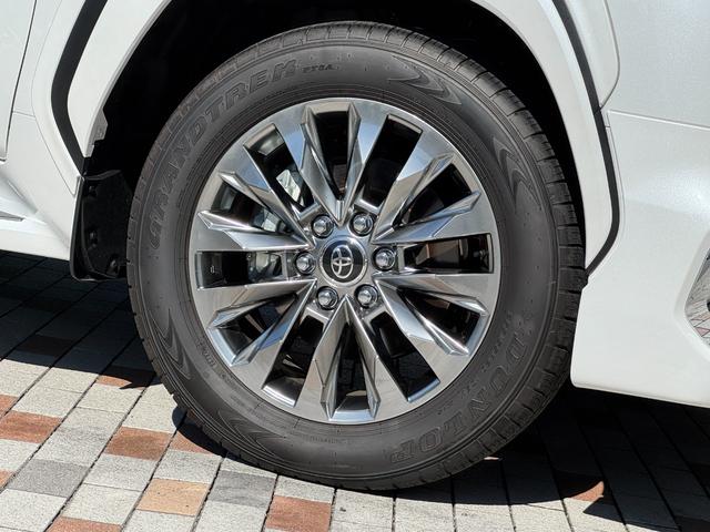 ２０インチスーパークロームメタリック塗装のホイール☆彡メーカーオプションの空気圧センサー搭載☆