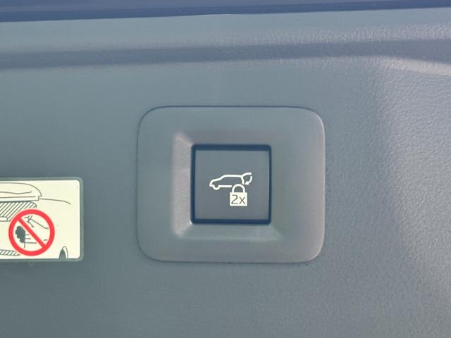 アルファード Z モデリスタエアロセット 左右独立ムーンルーフ JBLサウンド 14型後席モニター トヨタメームメイト アドバンスドパーク ユニバーサルステップ デジタルミラー パノマミックビューモニター 寒冷地仕様(70枚目)