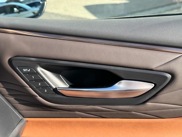 ヴェルファイアハイブリッド Ｚ　プレミア　左右独立ムーンルーフ　ＪＢＬサウンド　　デジタルインナーミラー　１４インチフリップダウンモニター　寒冷地　純正ナビ　パノラミックビュー　ステップ　ブラウン内装　トヨタチームメイト　ＡＣ１００Ｖ　ＨＵＤ（50枚目）