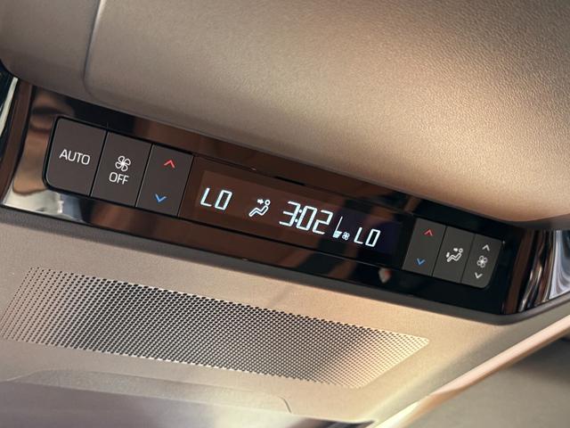 ヴェルファイアハイブリッド Ｚ　プレミア　左右独立ムーンルーフ　ＪＢＬサウンド　　デジタルインナーミラー　１４インチフリップダウンモニター　寒冷地　純正ナビ　パノラミックビュー　ステップ　ブラウン内装　トヨタチームメイト　ＡＣ１００Ｖ　ＨＵＤ（67枚目）