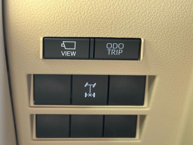 ランドクルーザー ＺＸ　モデリスタエアロ　ＪＢＬサウンド　ブラックルーフレール　サンルーフ　リヤエンター　クールＢＯＸ　空気圧センサー　純正１２．３インチナビ　パノラミックビュー　寒冷地　ＢＳＭ　電動リヤデフロック（51枚目）