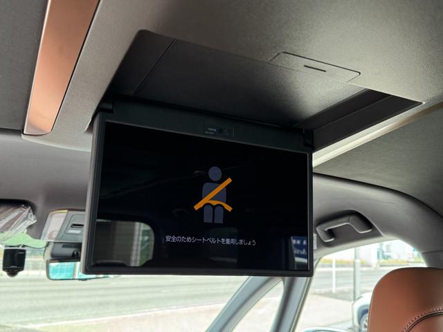 ヴェルファイアハイブリッド Ｚ　プレミア　左右独立ムーンルーフ　デジタルインナーミラー　純正１４インチナビ　パノラミックビュー　１３．２型有機ＥＬ後席ディスプレイ　ユニバーサルステップ　　ブラウン内装　トヨタチームメイト　アドバンスパーク（63枚目）