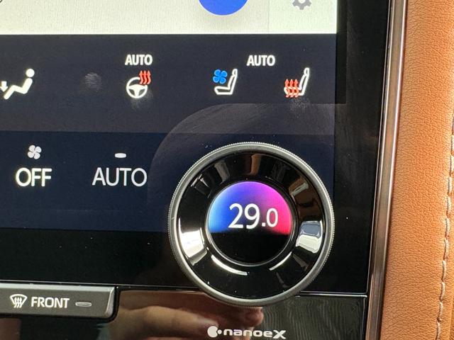 ヴェルファイア Ｚ　プレミア　左右独立ムーンルーフ　モデリスタエアロ　純正ナビ　ＪＢＬ　デジタルインナーミラー　純正１４インチフリップダウンモニター　ユニバサルステップ　ブラウンシート　パノマミックビューモニター　ＢＳＭ（42枚目）