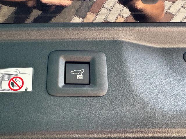 ヴェルファイア Ｚ　プレミア　左右独立ムーンルーフ　モデリスタエアロ　純正ナビ　ＪＢＬ　デジタルインナーミラー　純正１４インチフリップダウンモニター　ユニバサルステップ　ブラウンシート　パノマミックビューモニター　ＢＳＭ（72枚目）