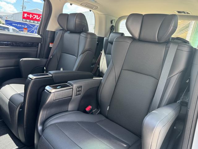 アルファード 　モデリスタエアロ　ツインムーンルーフ　ディスプレイオーディオ　バックカメラ　デジタルインナーミラー　３眼ＬＥＤヘッド　ＥＴＣ　ＢＳＭ　１２型後席ディスプレイ　トヨタセーフティセンス　スペアタイヤ（58枚目）