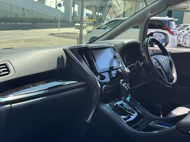 アルファード 　モデリスタエアロ　ツインムーンルーフ　ディスプレイオーディオ　バックカメラ　デジタルインナーミラー　３眼ＬＥＤヘッド　ＥＴＣ　ＢＳＭ　１２型後席ディスプレイ　トヨタセーフティセンス　スペアタイヤ（62枚目）