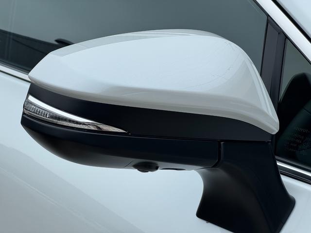 ハリアーハイブリッド Z レザーパッケージ・ナイトシェード 調光パノラマルーフ JBL 寒冷地仕様 デジタルインナーミラー 全周囲カメラ 12.3インチナビゲーション ヘッドアップカラーディスプレイ パワーバックドア ナイトシェード専用19インチAW(18枚目)