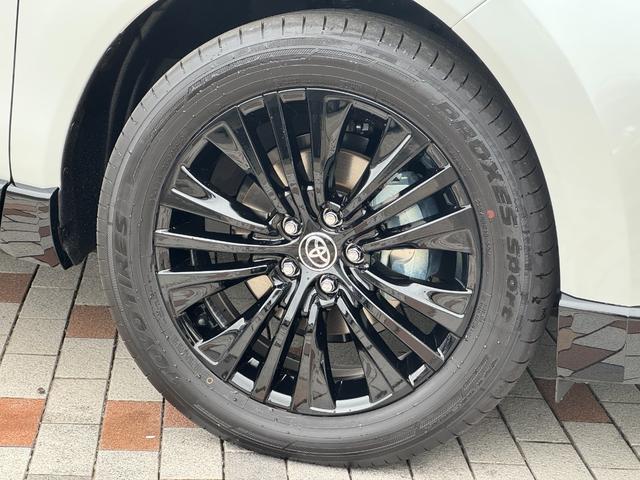 ハリアーハイブリッド Z レザーパッケージ・ナイトシェード 調光パノラマルーフ JBL 寒冷地仕様 デジタルインナーミラー 全周囲カメラ 12.3インチナビゲーション ヘッドアップカラーディスプレイ パワーバックドア ナイトシェード専用19インチAW(64枚目)