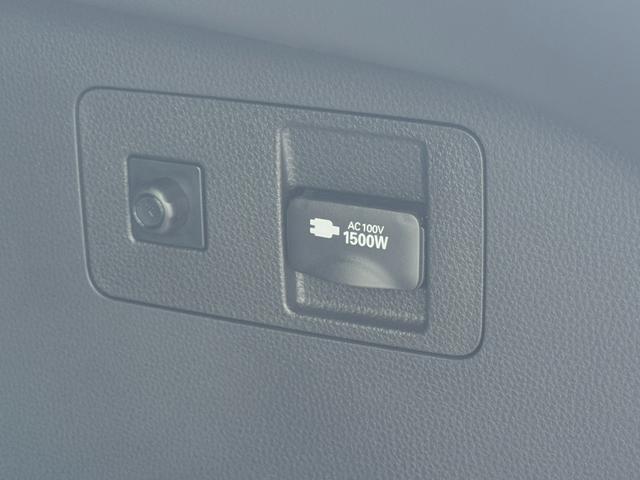 ハリアーハイブリッド Ｚ　レザーパッケージ・ナイトシェード　調光パノラマルーフ　ＪＢＬ　　寒冷地仕様　デジタルインナーミラー　全周囲カメラ　１２．３インチナビゲーション　ヘッドアップカラーディスプレイ　パワーバックドア　ナイトシェード専用１９インチＡＷ（30枚目）