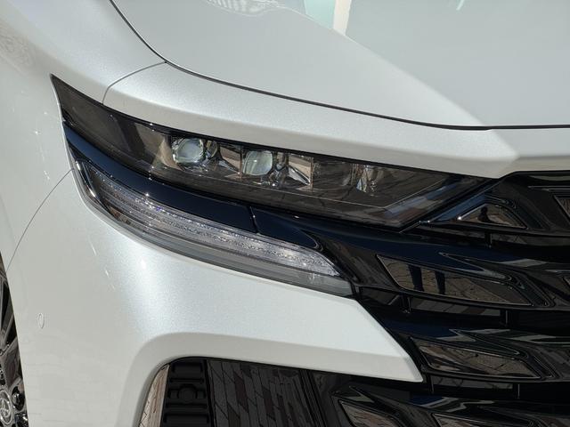 ヴェルファイアハイブリッド Ｚ　プレミア　ＧＲエアロセット　デジタルインナーミラー　左右独立ムーンルーフ　トヨタチームメイト　カラーヘッドアップディスプレイ　純正１３．２型後席ディスプレイ　ブラウン内装　ＢＳＭ　パワートランクドア　ＨＤＭＩ（16枚目）