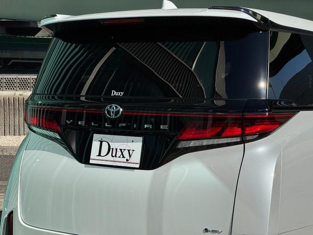 ヴェルファイアハイブリッド Ｚ　プレミア　ＧＲエアロセット　デジタルインナーミラー　左右独立ムーンルーフ　トヨタチームメイト　カラーヘッドアップディスプレイ　純正１３．２型後席ディスプレイ　ブラウン内装　ＢＳＭ　パワートランクドア　ＨＤＭＩ（26枚目）