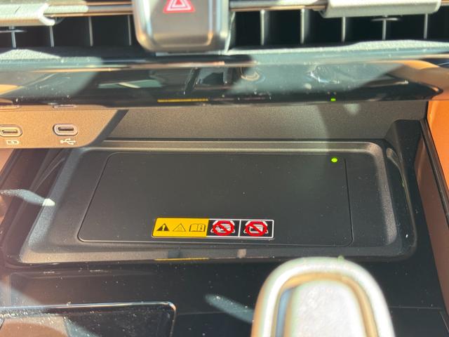 ヴェルファイアハイブリッド Ｚ　プレミア　ＧＲエアロセット　デジタルインナーミラー　左右独立ムーンルーフ　トヨタチームメイト　カラーヘッドアップディスプレイ　純正１３．２型後席ディスプレイ　ブラウン内装　ＢＳＭ　パワートランクドア　ＨＤＭＩ（39枚目）