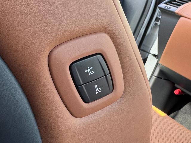 ヴェルファイアハイブリッド Ｚ　プレミア　ＧＲエアロセット　デジタルインナーミラー　左右独立ムーンルーフ　トヨタチームメイト　カラーヘッドアップディスプレイ　純正１３．２型後席ディスプレイ　ブラウン内装　ＢＳＭ　パワートランクドア　ＨＤＭＩ（46枚目）