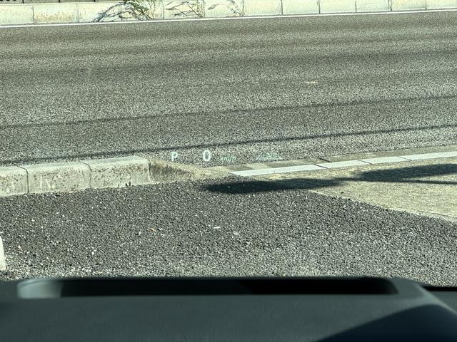 ヴェルファイアハイブリッド Ｚ　プレミア　ＧＲエアロセット　デジタルインナーミラー　左右独立ムーンルーフ　トヨタチームメイト　カラーヘッドアップディスプレイ　純正１３．２型後席ディスプレイ　ブラウン内装　ＢＳＭ　パワートランクドア　ＨＤＭＩ（51枚目）