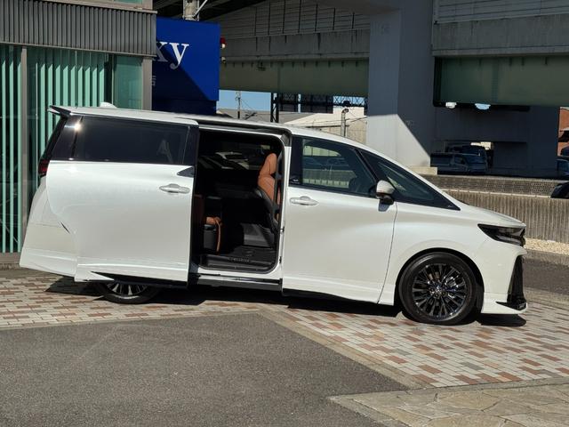 ヴェルファイアハイブリッド Ｚ　プレミア　ＧＲエアロセット　デジタルインナーミラー　左右独立ムーンルーフ　トヨタチームメイト　カラーヘッドアップディスプレイ　純正１３．２型後席ディスプレイ　ブラウン内装　ＢＳＭ　パワートランクドア　ＨＤＭＩ（76枚目）