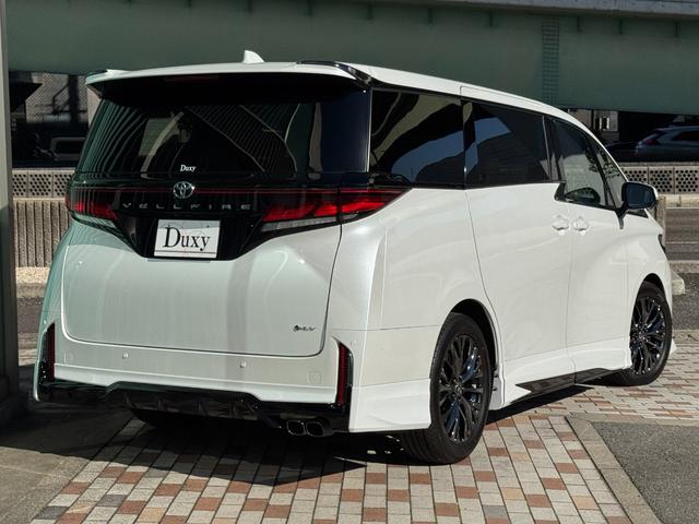 ヴェルファイアハイブリッド Ｚ　プレミア　ＧＲエアロセット　デジタルインナーミラー　左右独立ムーンルーフ　トヨタチームメイト　カラーヘッドアップディスプレイ　純正１３．２型後席ディスプレイ　ブラウン内装　ＢＳＭ　パワートランクドア　ＨＤＭＩ（79枚目）