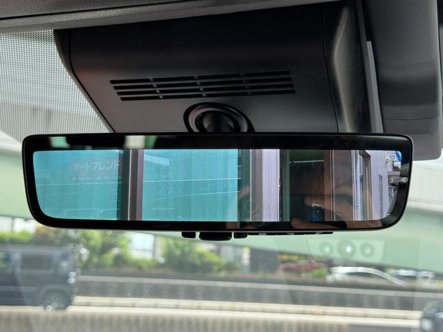 ヴェルファイアハイブリッド Ｚ　プレミア　左右独立ムーンルーフ　ＪＢＬサウンド　　デジタルインナーミラー　１４インチフリップダウンモニター　寒冷地　純正ナビ　パノラミックビュー　ステップ　ブラウン内装　トヨタチームメイト　ＡＣ１００Ｖ　ＨＵＤ（12枚目）