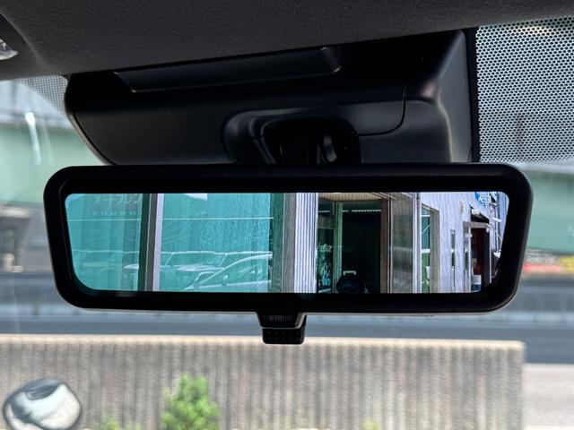 ハイエースバン スーパーGLダークプライムS 4WD デジタルインナーミラー OP15インチAW 寒冷地仕様 両側パワースライドドア 専用ショックアブソーバー ハーフレザーシート LEDヘッド LEDフォグ スカッフプレート AC100V(9枚目)