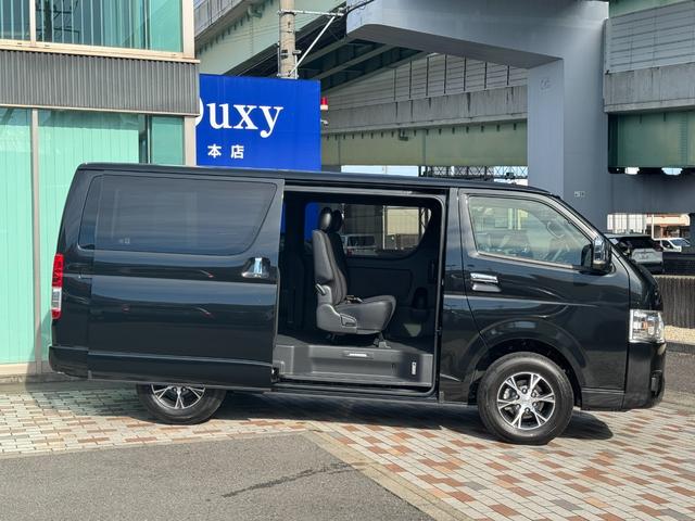 ハイエースバン スーパーGLダークプライムS 4WD デジタルインナーミラー OP15インチAW 寒冷地仕様 両側パワースライドドア 専用ショックアブソーバー ハーフレザーシート LEDヘッド LEDフォグ スカッフプレート AC100V(26枚目)