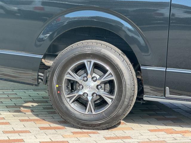 ハイエースバン スーパーGLダークプライムS 4WD デジタルインナーミラー OP15インチAW 寒冷地仕様 両側パワースライドドア 専用ショックアブソーバー ハーフレザーシート LEDヘッド LEDフォグ スカッフプレート AC100V(27枚目)