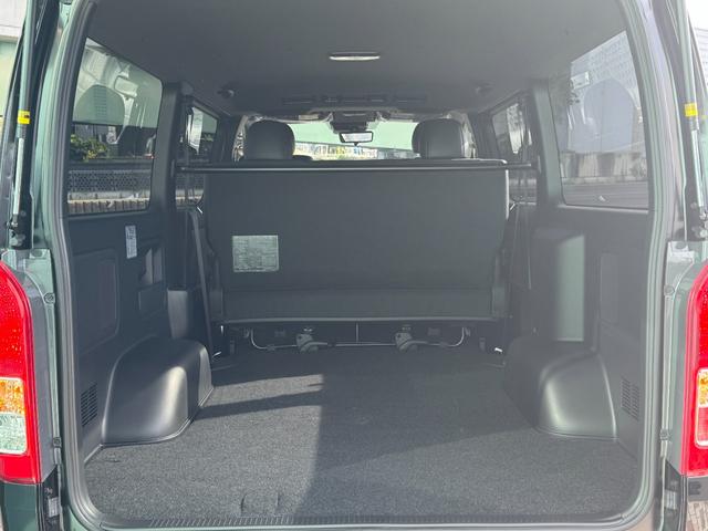 ハイエースバン スーパーGLダークプライムS 4WD デジタルインナーミラー OP15インチAW 寒冷地仕様 両側パワースライドドア 専用ショックアブソーバー ハーフレザーシート LEDヘッド LEDフォグ スカッフプレート AC100V(64枚目)