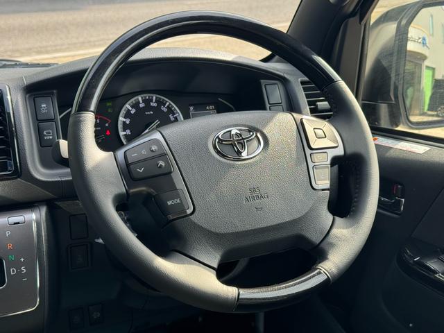 ハイエースバン ロングスーパーGLダークプライムS 4WD デジタルインナーミラー OP15インチAW 寒冷地仕様 両側パワースライドドア 専用ショックアブソーバー ハーフレザーシート LEDヘッド LEDフォグ スカッフプレート AC100V(53枚目)