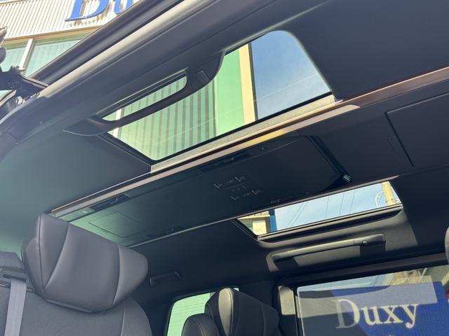 アルファードハイブリッド Ｚ　左右独立式ムーンルーフ　純正１４インチコネクトナビ　デジタルインナーミラー　パノラミックビューモニター　１３．２インチフリップダウンモニター　トヨタチームメイト　ステップ　２．０ＥＴＣ　ＢＳＭ（10枚目）