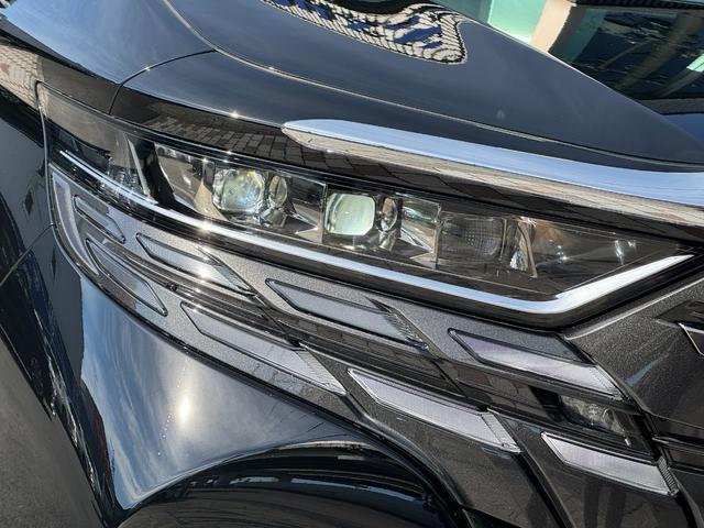 アルファードハイブリッド Ｚ　左右独立式ムーンルーフ　純正１４インチコネクトナビ　デジタルインナーミラー　パノラミックビューモニター　１３．２インチフリップダウンモニター　トヨタチームメイト　ステップ　２．０ＥＴＣ　ＢＳＭ（24枚目）