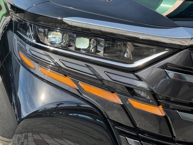 アルファードハイブリッド Ｚ　左右独立式ムーンルーフ　純正１４インチコネクトナビ　デジタルインナーミラー　パノラミックビューモニター　１３．２インチフリップダウンモニター　トヨタチームメイト　ステップ　２．０ＥＴＣ　ＢＳＭ（25枚目）