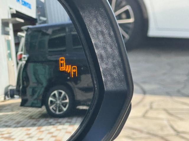 アルファードハイブリッド Ｚ　左右独立式ムーンルーフ　純正１４インチコネクトナビ　デジタルインナーミラー　パノラミックビューモニター　１３．２インチフリップダウンモニター　トヨタチームメイト　ステップ　２．０ＥＴＣ　ＢＳＭ（40枚目）