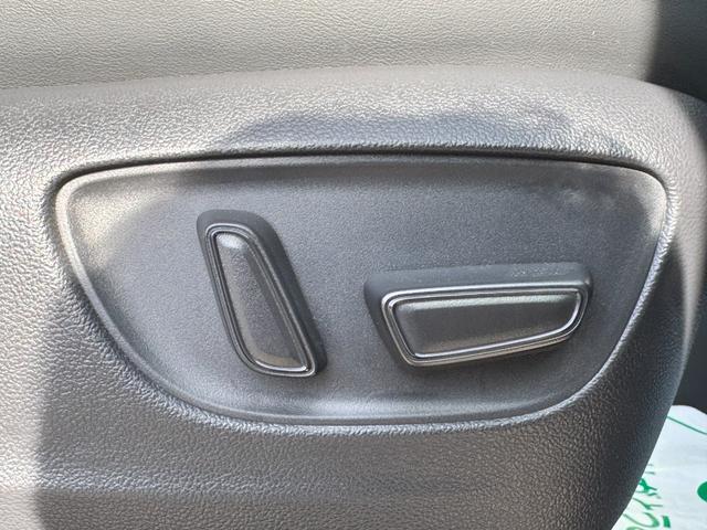 アルファードハイブリッド Ｚ　左右独立式ムーンルーフ　純正１４インチコネクトナビ　デジタルインナーミラー　パノラミックビューモニター　１３．２インチフリップダウンモニター　トヨタチームメイト　ステップ　２．０ＥＴＣ　ＢＳＭ（54枚目）