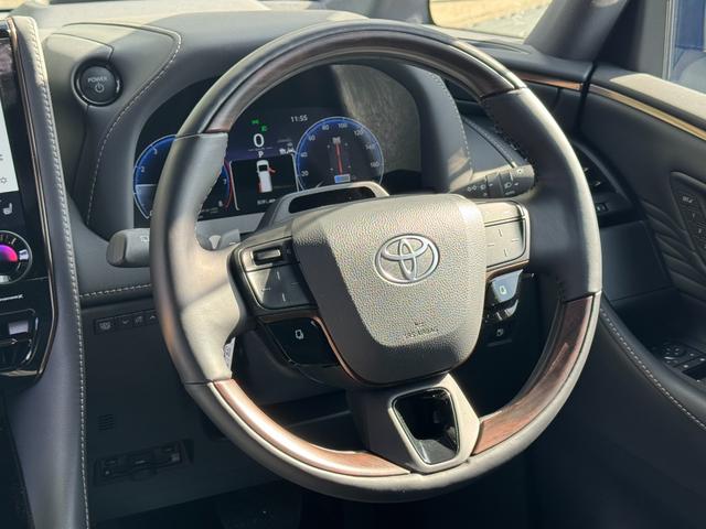 アルファードハイブリッド Ｚ　左右独立式ムーンルーフ　純正１４インチコネクトナビ　デジタルインナーミラー　パノラミックビューモニター　１３．２インチフリップダウンモニター　トヨタチームメイト　ステップ　２．０ＥＴＣ　ＢＳＭ（65枚目）