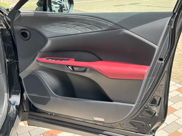 ＲＸ ＲＸ３５０　Ｆスポーツ　パノラマルーフ　デジタルインナーミラー　オレンジキャリパー　アドバンスパーク　パノマミックビューモニタ－　赤革シート　３眼ＬＥＤヘッドライト　ＢＳＭ　メーカーナビ　２．０ＥＴＣ　ドライブレコーダー前後（32枚目）