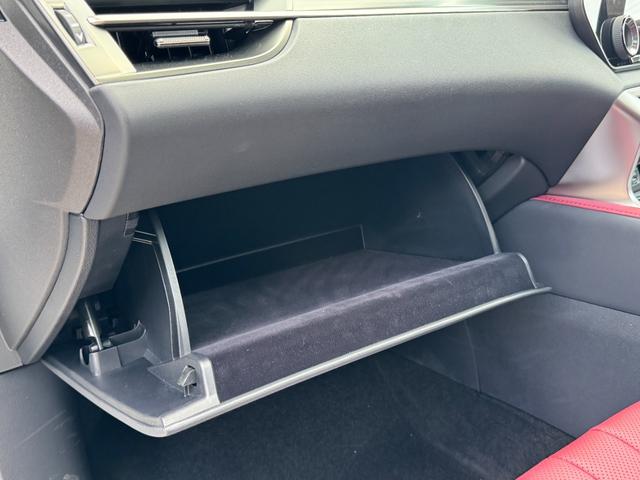 グローブボックス付き☆