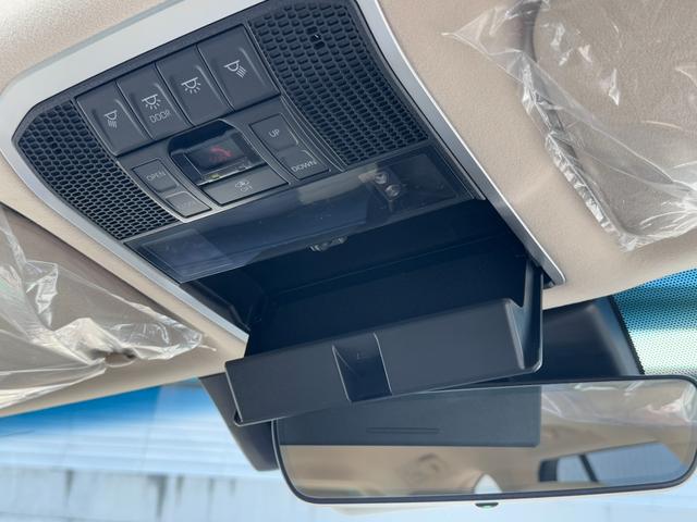 ランドクルーザー ＺＸ　モデリスタエアロ　ＪＢＬサウンド　ブラックルーフレール　サンルーフ　リヤエンター　クールＢＯＸ　空気圧センサー　純正１２．３インチナビ　パノラミックビュー　寒冷地　ＢＳＭ　電動リヤデフロック（60枚目）