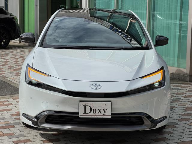 プリウス Ｚ　１２．３インチディスプレイ　パノラマルーフ　パノマミックビューモニター　デジタルミラー　２．０ＥＴＣ　アドバンスドパーク　寒冷地　シートヒータークーラー　　トヨタチームメイト　置くだけ充電　ＡＣ１００（14枚目）