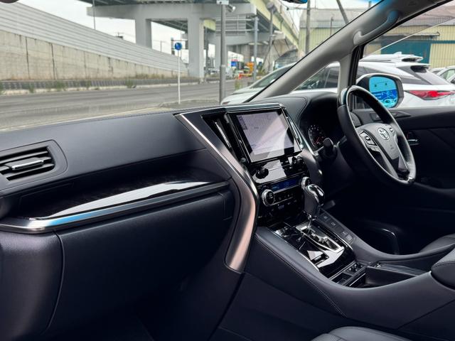 アルファード 2.5S Cパッケージ TRDエアロセット ツインムーンルーフ デジタルインナーミラー 純正9インチディスプレイ ナビキット バックカメラ 12型後席ディスプレイ スペアタイヤ 3眼LEDヘッドライト BSM ETC2.0(47枚目)
